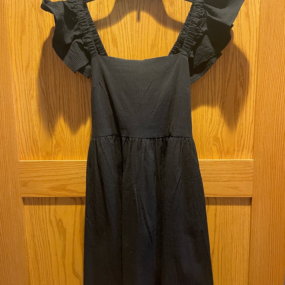 Black ruffle sleeve sundress